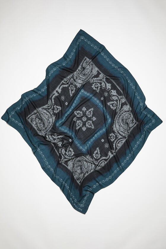 (image for) High-Quality Printed scarf